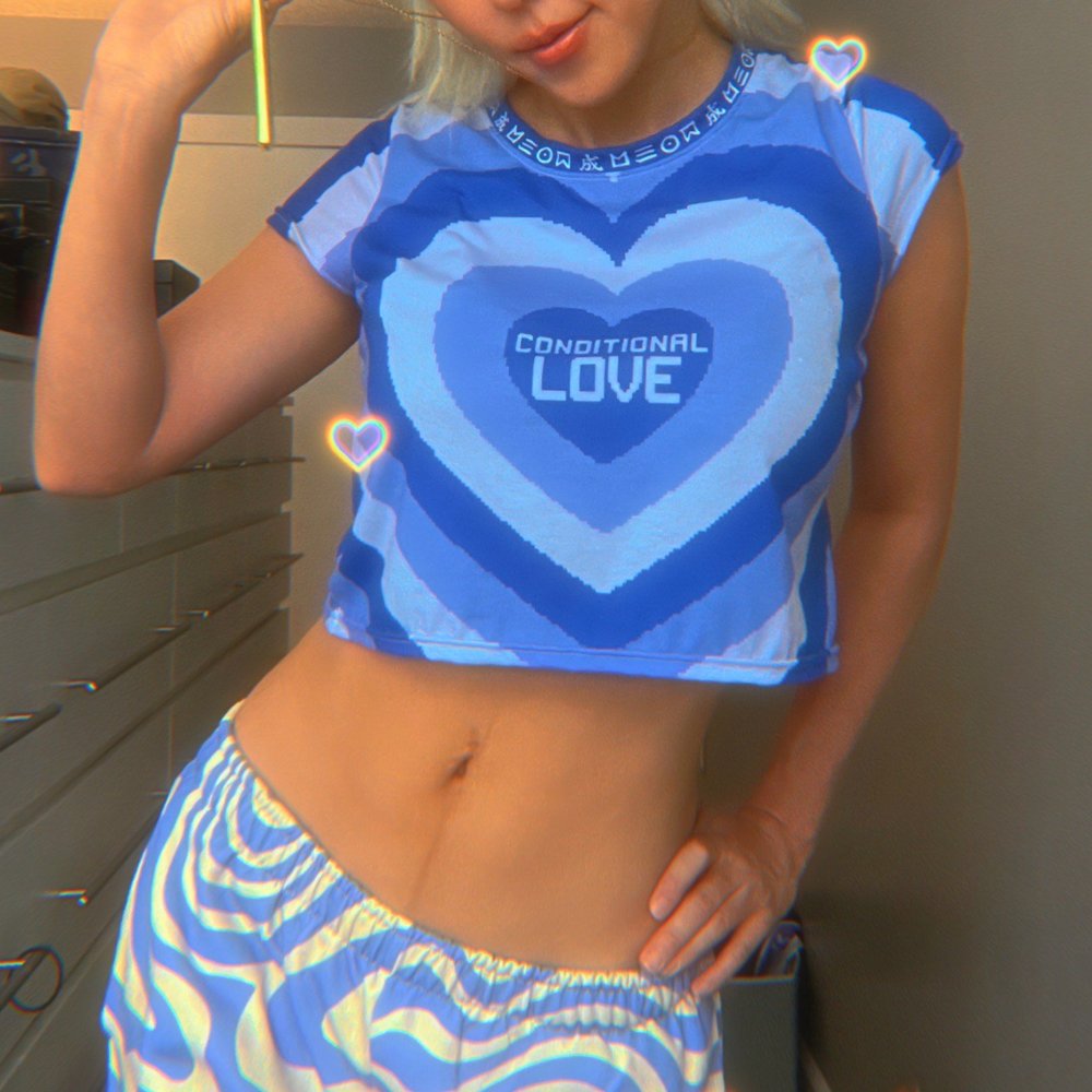 Conditional Love 001 Cropped Tee